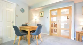 Beech Apartment - Image 4