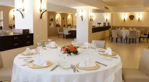 Tropis Hotel - Image 5