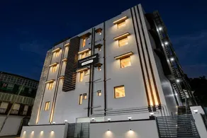Townhouse Oak Sealdah Railway Station Near Creek Row - Image 3