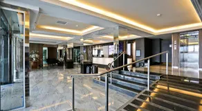Sandri Palace Hotel - Image 4