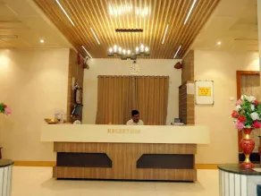 Hotel Sapphire Inn - Image 3