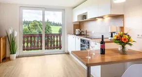 Appartamento 'Gästehaus Steiert Kuhbergblick' con vista sulle montagne, giardino in comune e Wi-Fi - Image 3