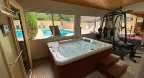 Maison de famille (piscine, jacuzzi et sauna) - Image 5