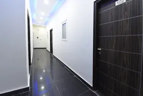Hotel O The Signature Hotel Near Iskcon Temple Noida - Image 3
