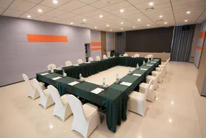 Jiaxing Olympic Sports Center Hotel (Yinxing Swan Lake) - Image 4