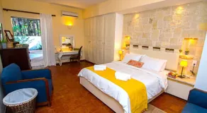 Sunny Beach Villa - Image 2