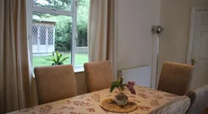 Lilac Bicester-Oxford quiet 3 bedroom house with private parking - Image 5