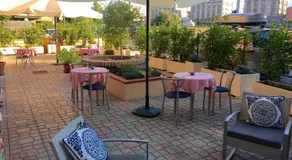 Hotel Serena - Image 5