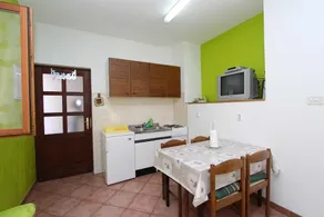 STEFI One-Bedroom Apartment - Image 4