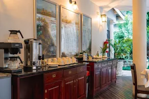 Nkosi Guest Lodge - Image 5