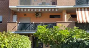 Casina Carina Carina - Image 2