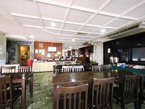 Grand Supreme Hotel - Image 3