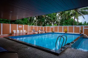 Haveli Backwater Resort - Image 3