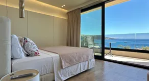 Manolo & Jolie Luxury Villa - Image 2