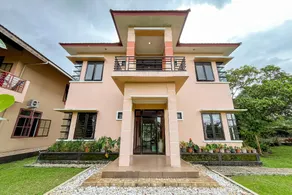 RedDoorz Casa Delray Syariah at Pantai Pelabuhan Ratu - Image 2