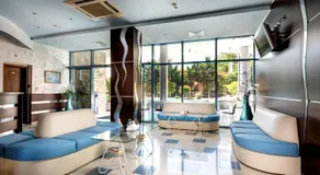 Blue Bay Hotel - Image 3