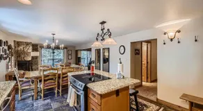 Sunwood Condos A1 - Image 3