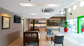 De Spring Hotel - Image 3
