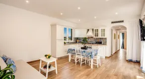 Chez Carme' - Image 5