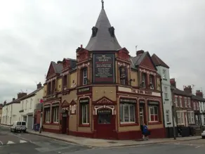 Brownlows Inn Guest House formerly The King Harry Accommodation - Image 2