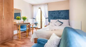 ReveliQa - pokoje gościnne i apartamenty - Image 2