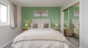 Seaview Bed & Breakfast - Image 2