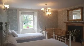 Plough Hotel - Image 5