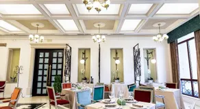 Grand Hotel Traian - Image 2