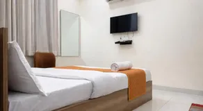Hotel Chandra Light - Image 3