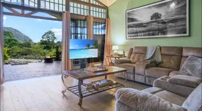 KING BED & HOT TUB in Cloud Forest Mountains with WIFI, Volcán, Panama - Image 2