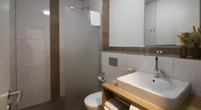 GP Motel - Image 2