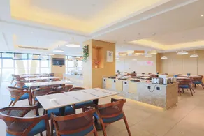 Qianna Hotel (Beihai high speed railway station store) - Image 2