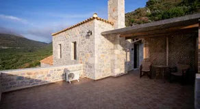Plagiaki Sea View Apartments-Mani - Image 5
