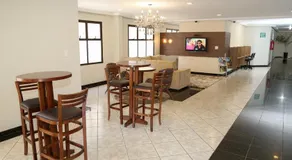 Big Executive Hotel - Image 3