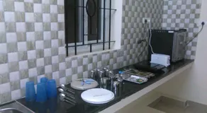 JP Nivaas Guest House - Image 4