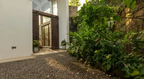 The Glasshouse Victoria - Image 5