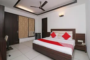 Wonderland Inn Near Aravali Biodiversity Park - Image 2