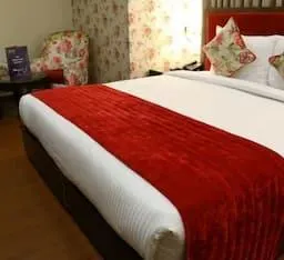 Hotel The Zodiac - Image 5