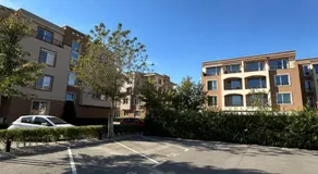 1BD Flat near Maritsa river and City Center - Image 5