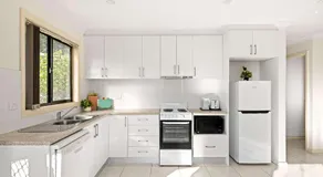 Convenient 2BR Nest in Liverpool - Stay with Ease - Image 3