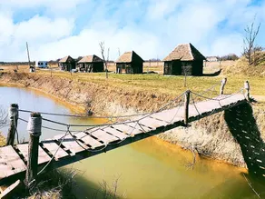 Konak Jezero - Drvene Kućice na Privatnom Jezeru - Image 3