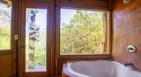 Kalani Oceanside Retreat - Image 3