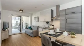 Justina 7 Apartments - Image 2