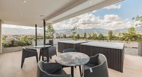 NEW Studio 38 mt in Laureles, AC, Jacuzzis, 1 Queen Bed & 1 sofabed - Image 3