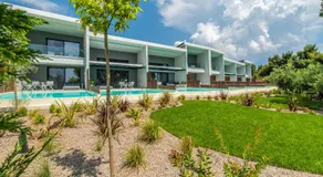 Lagomandra Luxury Suites with Private Pools - Image 4