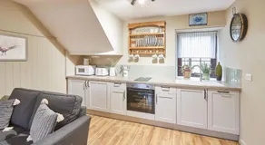 Town Farm Cottages Beadnell by Coast & Country Stays - Image 5