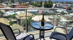 GlenelgApt - Image 5