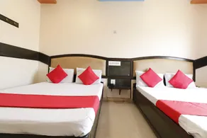 New Hotel Surya Lodge - Image 5
