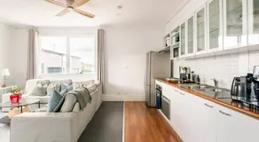 Urban Elegance apartment in Yarraville village - Image 2