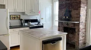 Beautiful West End Apartment - Image 4